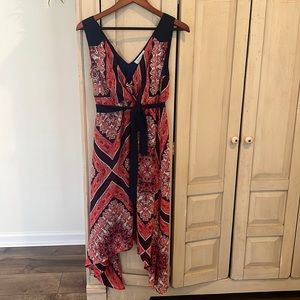 Motherhood Maternity dress (M) free flowing with tie under breast